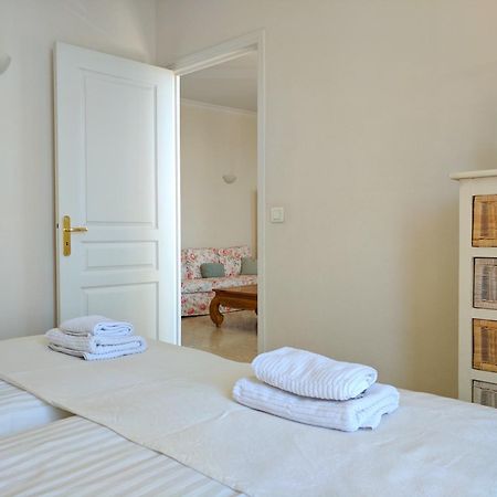 Citilet Louis Blanc 1,2,3 - Three Gorgeous, Open-Plan Apartments Cannes Exterior foto